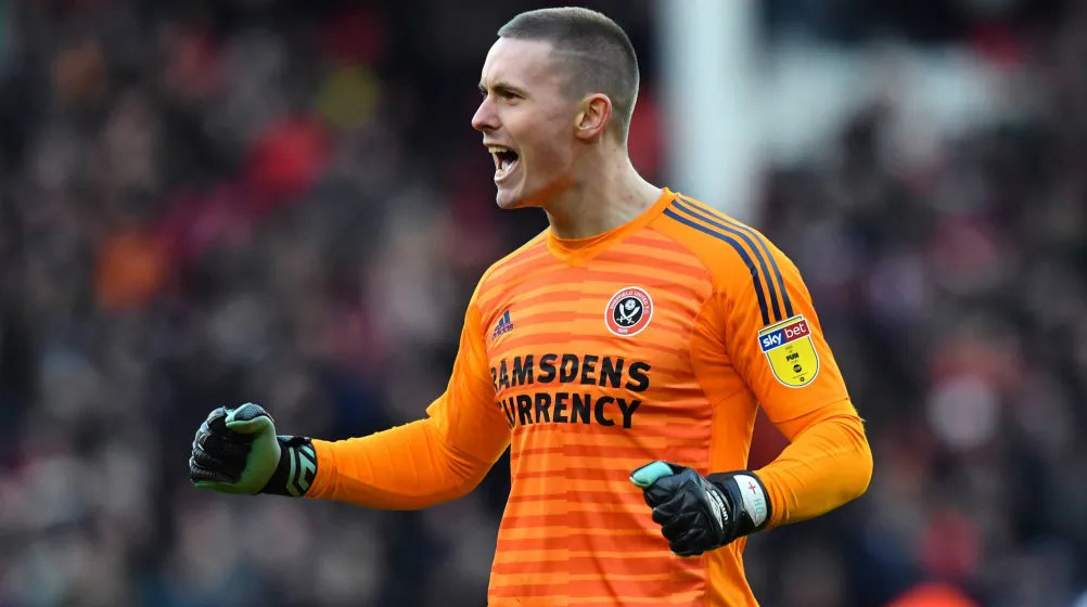 Dean Henderson đã ký hợp đồng có thời hạn 2 năm với đội chủ sân Old Trafford