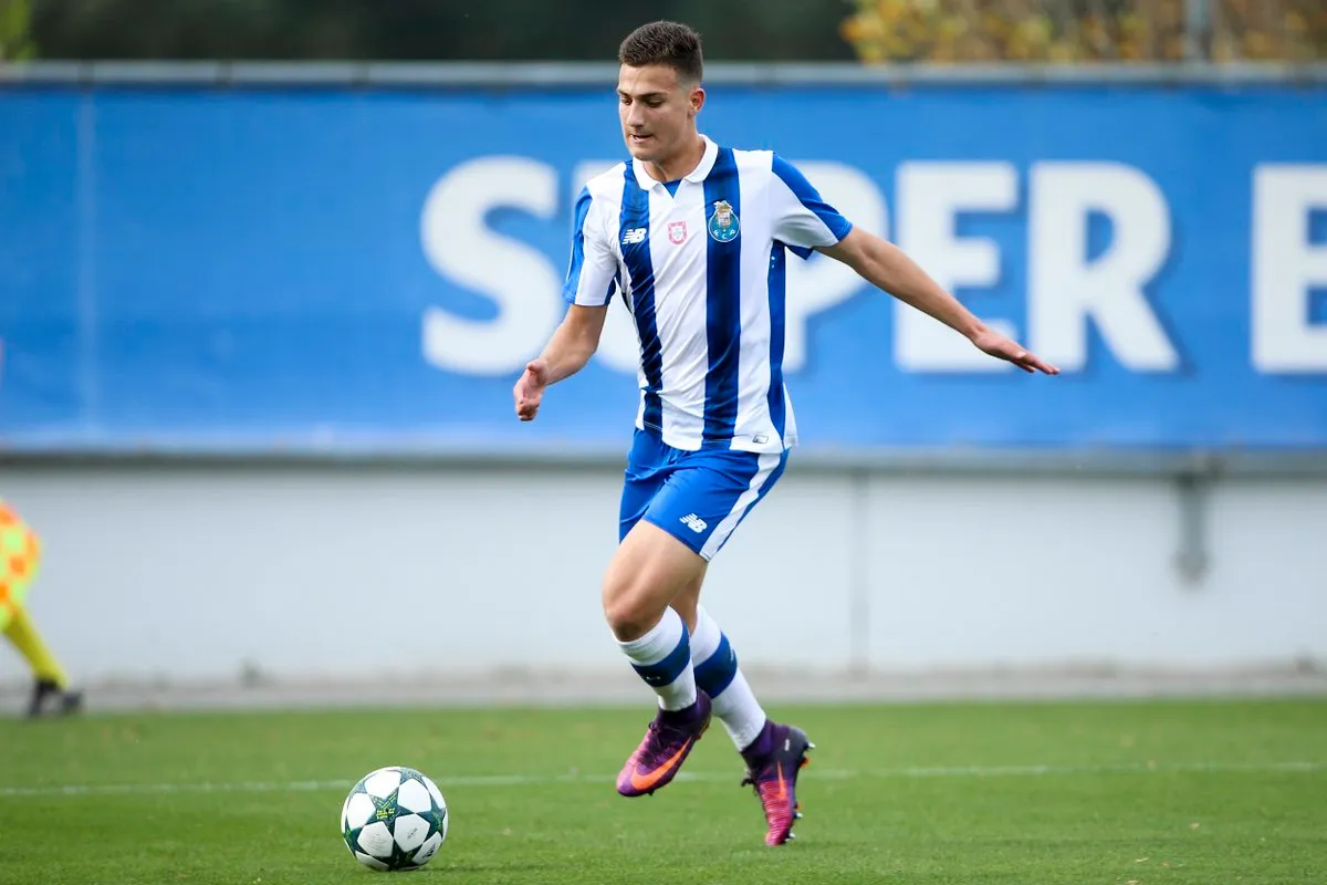 Diogo Dalot mới có 9 tuổi đã gia nhập vào CLB thanh thiếu niên của Porto